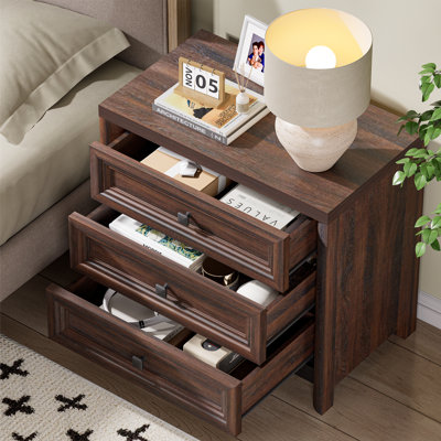 Table de chevet rustique en noyer avec 3 tiroirs, table de chevet rustique avec boutons dorés, grande table de chevet avec rangement de 24,8 po pour le bureau de la chambre à coucher