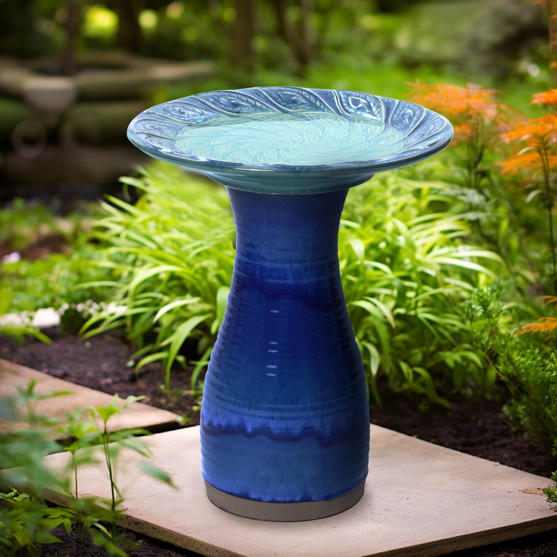 Élégant bain d'oiseaux en céramique pour l'extérieur 20,1 po avec motif de feuilles, glacé bleu, Glacé bleu