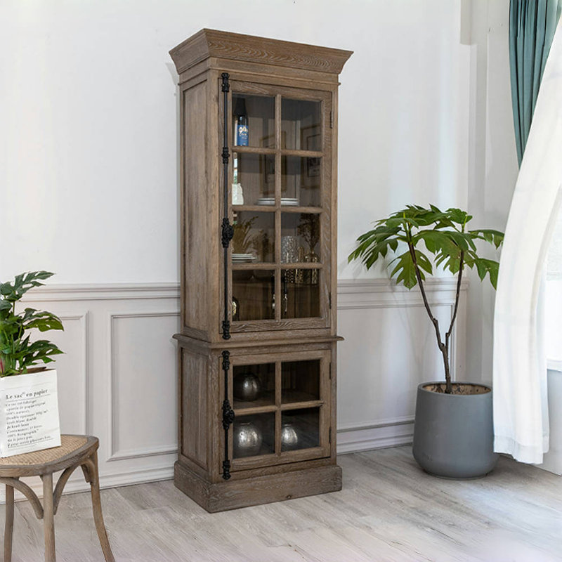 Vitrine de style français rétro