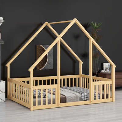 Lit en bois en forme de maison en bois avec clôture