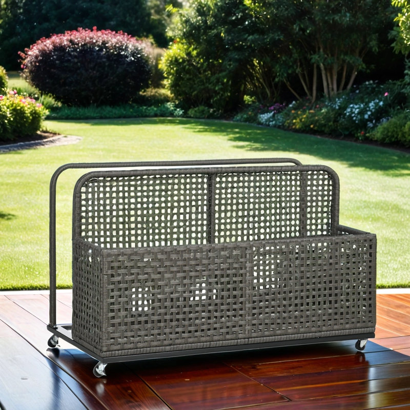 Rangement flottant pour piscine