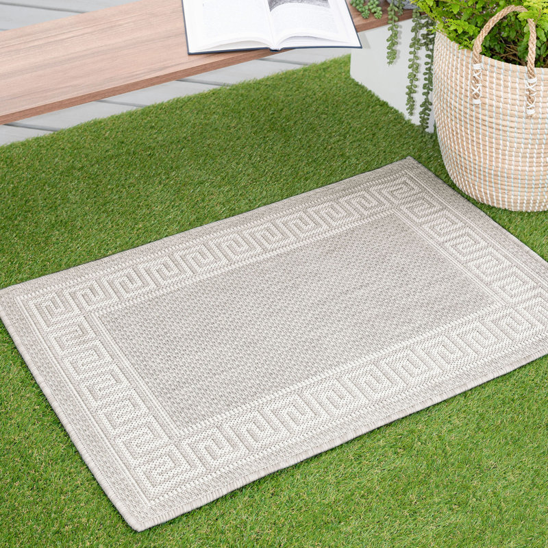 Seraphine Indoor / Outdoor Rug, Rectangle 2' x 3'