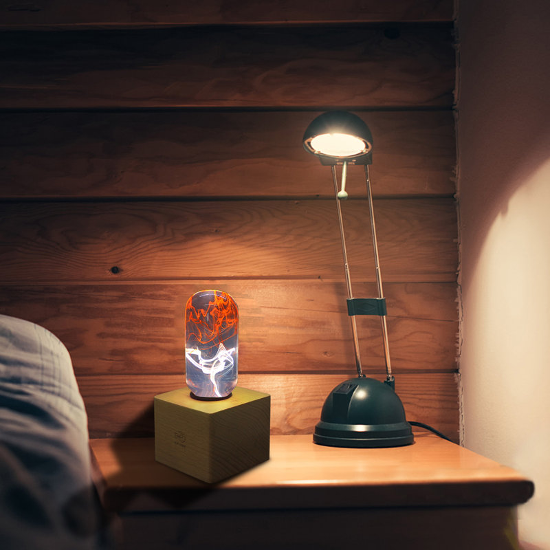 Lampe de table en bois 6,3 po