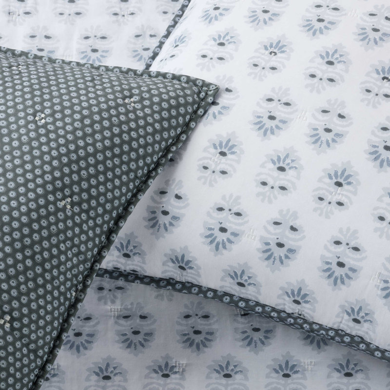 Southern Tide Oceanside Quilt, Queen Quilt 