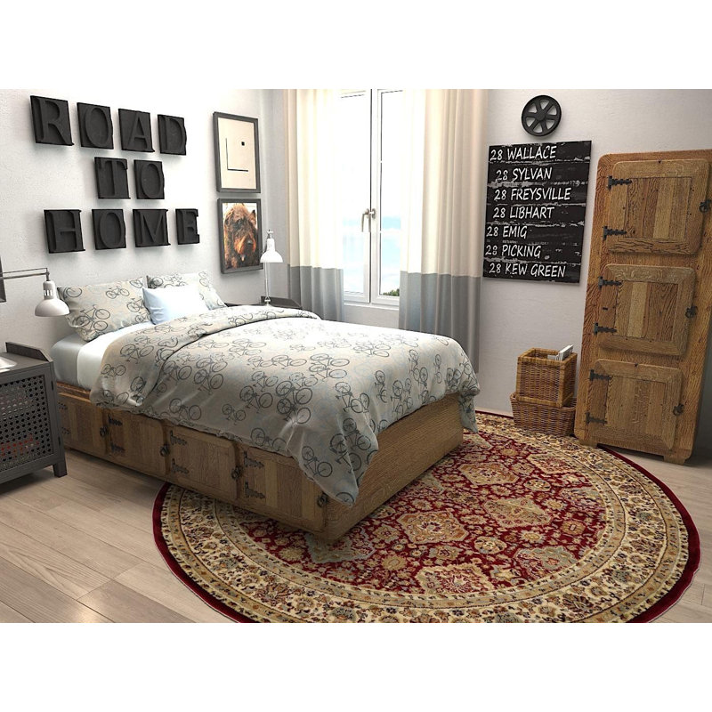 Odyssey Oriental Indoor Rug, Square 4'