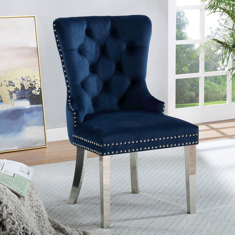 2 chaises à oreilles boutonnées, bleu, avec pattes et tissu bleu élégant, dossier, remarquable