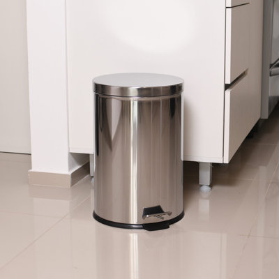 Stainless Steel With Lid And Pedal