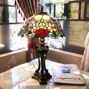 Erin Resin Table Lamp