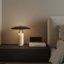 Lampe de table noire en métal