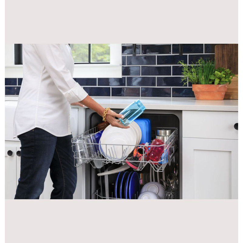 GE Appliances 24" 59 Decibel ENERGY STAR Certified Built-In Dishwasher and Tall Tub Plastic, Stainless Steel