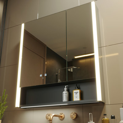 Armoire à pharmacie avec miroir H 34 po x l 31 po Kamijah