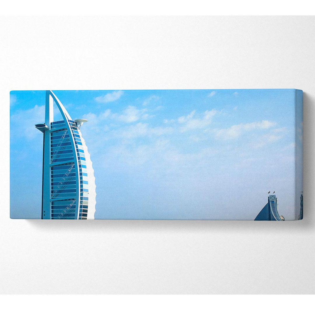 Burj Al Arab Dubai im Morgenhimmel - Leinwanddrucke auf Wrapped Canvas