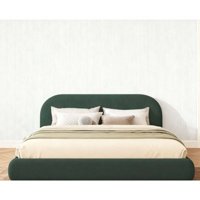 Lit moelleux en velours vert foncé: texture luxueuse légère, ajoutant une atmosphère haut de gamme à la chambre à coucher, grand lit