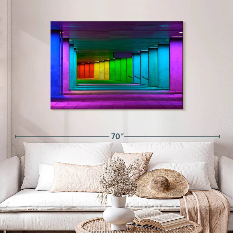 Lilie Rotterdam Rainbow Tunnel