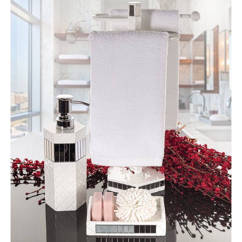Distributeur de savon matelassé à miroir pour les mains