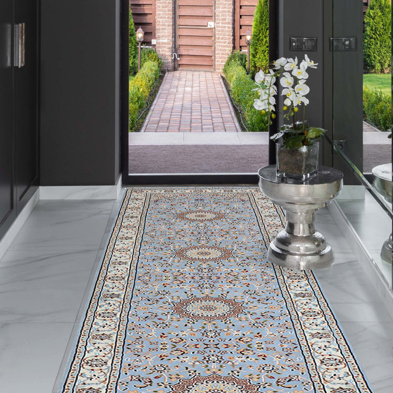 Oriental Area Rug in Ivory, Rectangle 8' x 10'