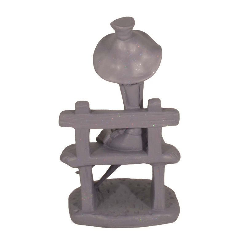 Chinook Weather Resistant Plastic Garden Statue, Grey Shimmer