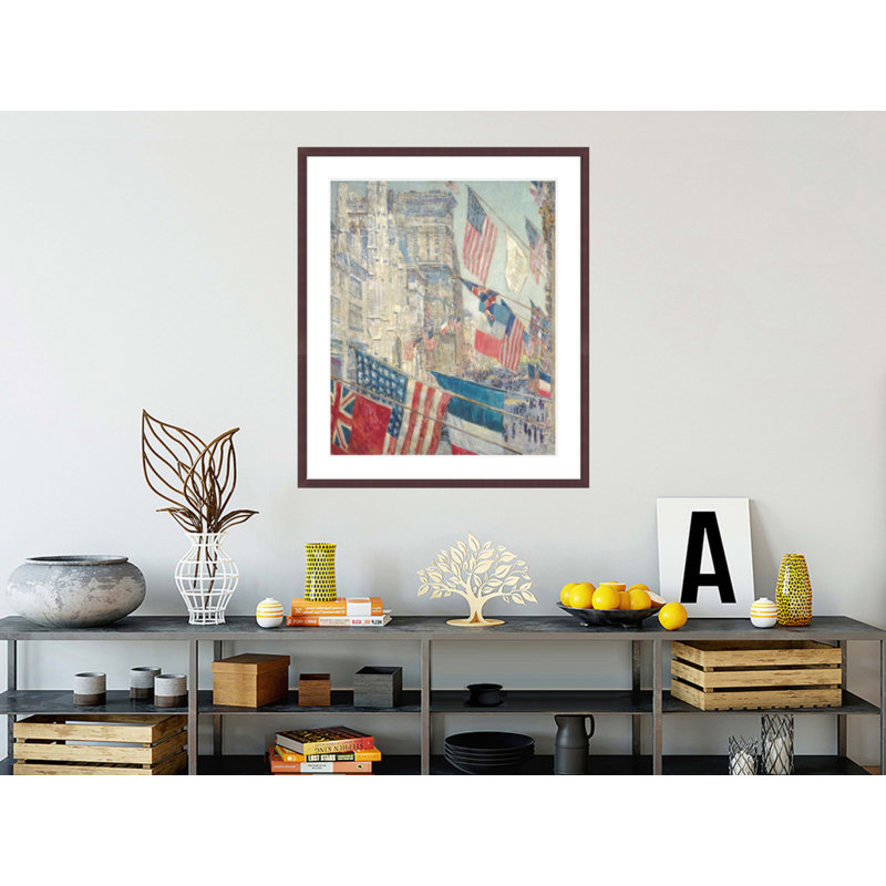 «Allies Day May 1917» par Childe Hassam, impression giclée encadrée, H 39,19 po x l 33,5 po
