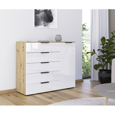 Flipp 5 - Drawer Chest of Drawers