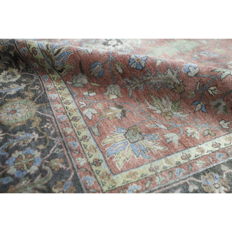 Oriental Area Rug in Pink/Charcoal, Rectangle 7'10" x 9'10"