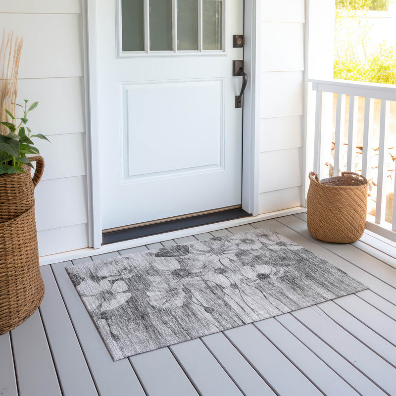  Emblyn Area Rug, Rectangle 1'8" x 2'6"