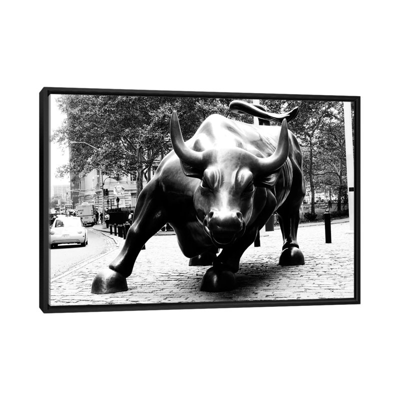 Wall Street Bull noir et blanc - photographie, Toile encadrée noire, Pas de tapis, H 40 po x l 60 po x P 1,5 po