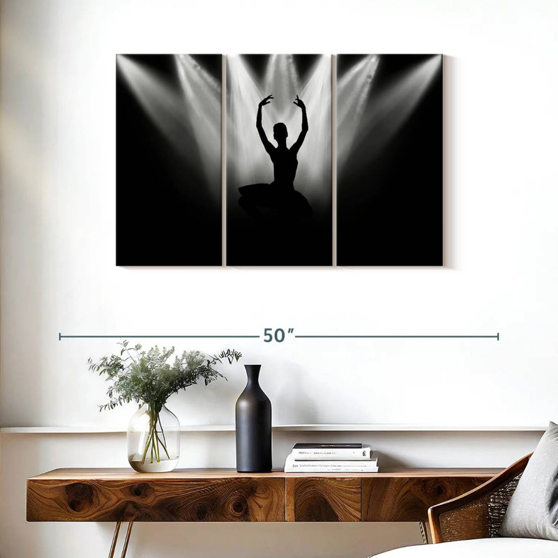 Projecteur Enn Ballerina, H 24 po x l 38 po