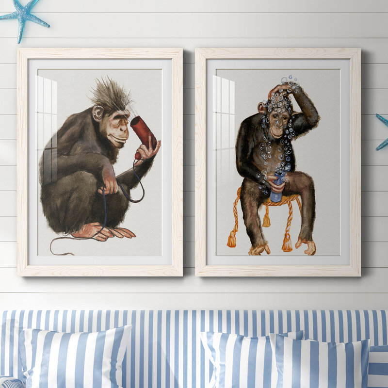«Bath Animals I», ensemble de 2 impressions, H 31,5 po x l 47 po x P 1,5 po, Papier encadré blanc, Blanc
