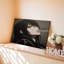 Impression d'art mural sur toile de style noir foncé Moody Woman-129643563