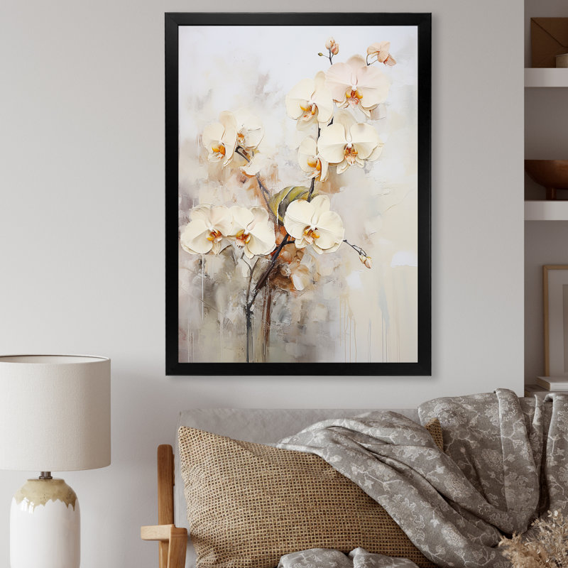 Orchidée beige et dorée en fleurs I, Cadre simple noir, H 32 po x l 16 po x P 1 po