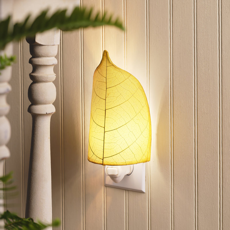 Leaf Night Light, Yellow