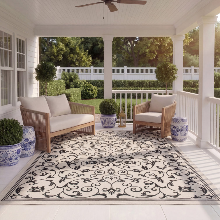 Arneshia Floral Sand/Black Indoor / Outdoor Area Indoor/Outdoor Area Rug