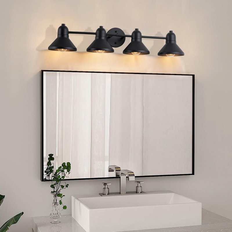 Éclairage pour meuble-lavabo thermolaqué, Quatre lumières