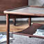 Table basse en bois massif de style rétro minimaliste