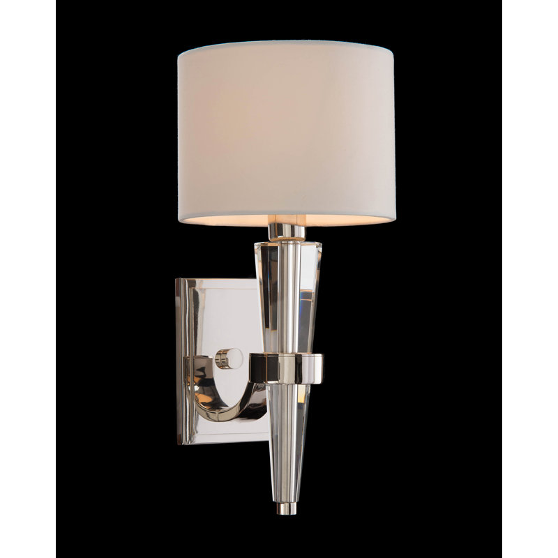 1 - Light Wallchiere
