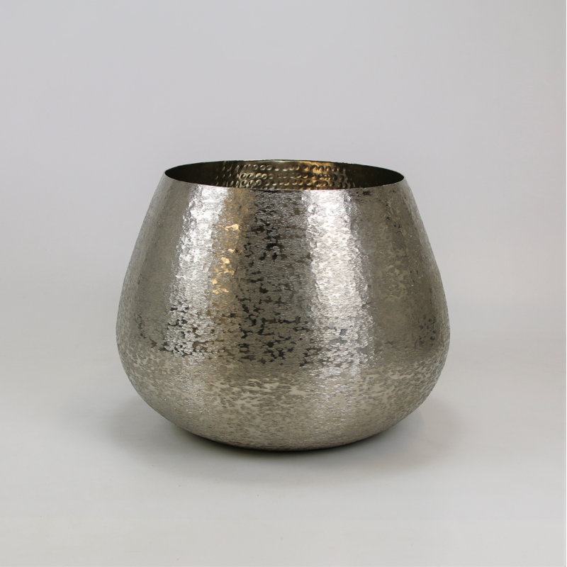 Wilkie Metal Pot Planter