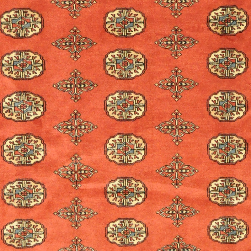 Tapis pakistanais en laine noué à la main