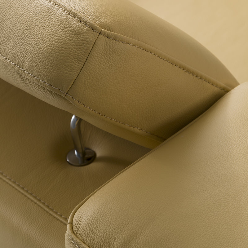 Fauteuil club Barrackville, Cuir véritable jaune