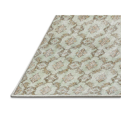 Tapis traditionnel beige / vert content