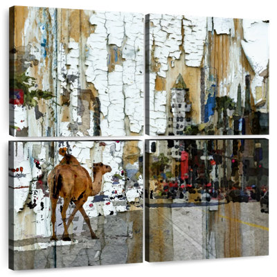 Sireci Camel In The City