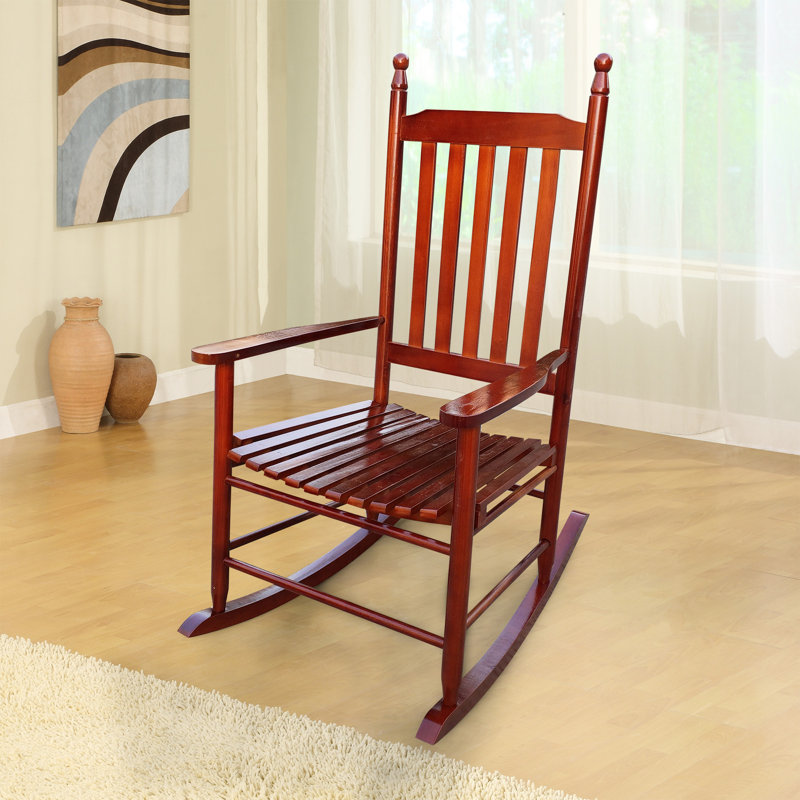 Chaise berçante de véranda en bois, dossier à lattes brun pour le soutien Assise et accoudoirs confortables en bois franc massif. Assemblage facile.