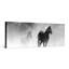 Wild Horses in Dust - Art mural sur toile panoramique-129916822