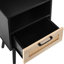 Table de bout tissée 15,65 po avec tiroir et pieds en bois massif - Accessoire pratique et polyvalent pour différents espaces, facile à assembler-2041055063