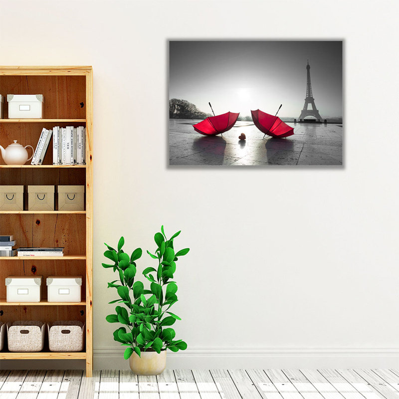 Deux parapluies à côté de la Tour Eiffel - reproduction d'art sur toile, H 18 po x l 24 po