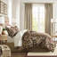 Très grand édredon 4 pièces. Thème. Édredon en chenille, taies décoratives, jupe de lit. Fermeture à glissière. Touche satinée de luxe. 100%. Importé. Suivez les conseils d'entretien. Texture élégante. Manuel