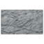 Table basse transitionnelle rectangulaire avec faux marbre gris et noir, installation simple dans le salon principal avec détails en marbre, idéale pour un repas en famille