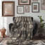 Snowy Whispers - couverture 1 pièce-99193261