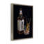 «Splashing Liqueur Glam Whiskey Bottle» par Ziwei Li - impression sur toile-1009743560-1009743561