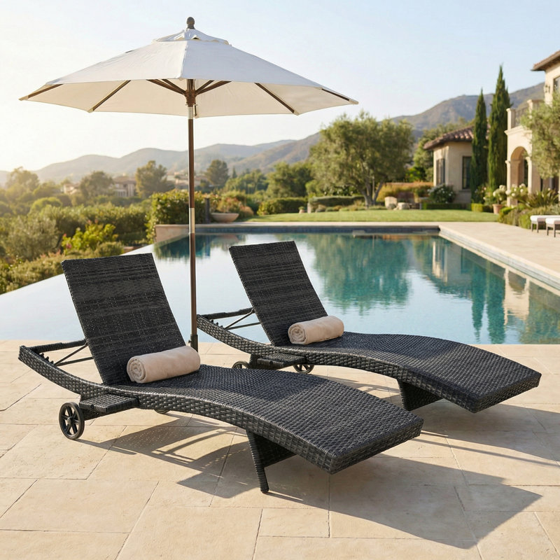Ensemble de chaise longue de 80 po en osier de patio, fauteuil inclinable d'extérieur en rotin avec roulettes, table d'appoint coulissante, dossier réglable pour le bord de la piscine