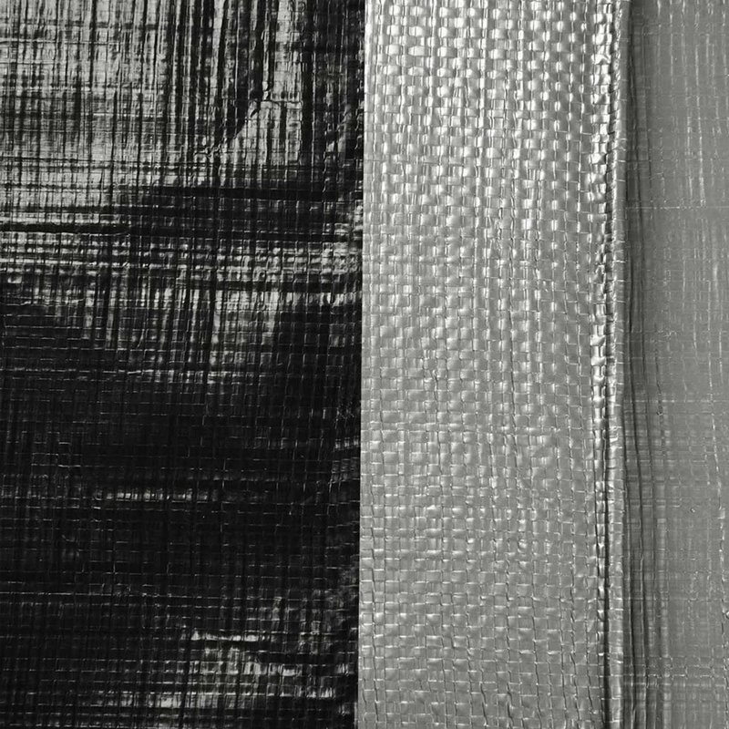 Bâche en poly très résistante de 12 pi x 16 pi, 16 mil, 8 oz, Argent / noir, 30 pi x 40 pi